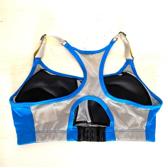 Lolë Blue Grey Wicking Sports Bra - Picture 7 of 10